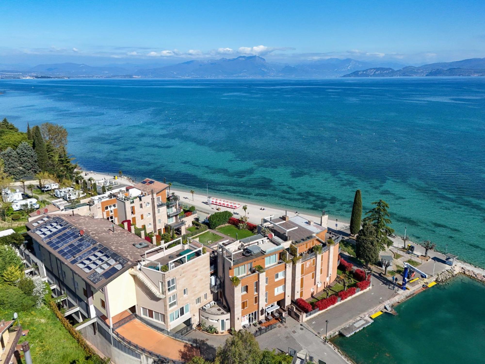 Mgh Luxury - Residenza La Perla Peschiera Lakefront