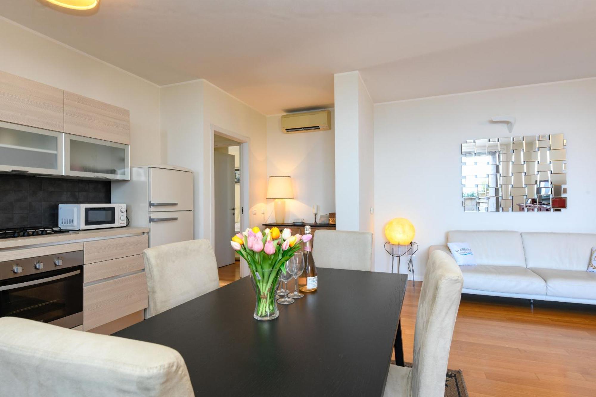 Mgh Luxury - Residenza La Perla Peschiera Lakefront * Peschiera del Garda