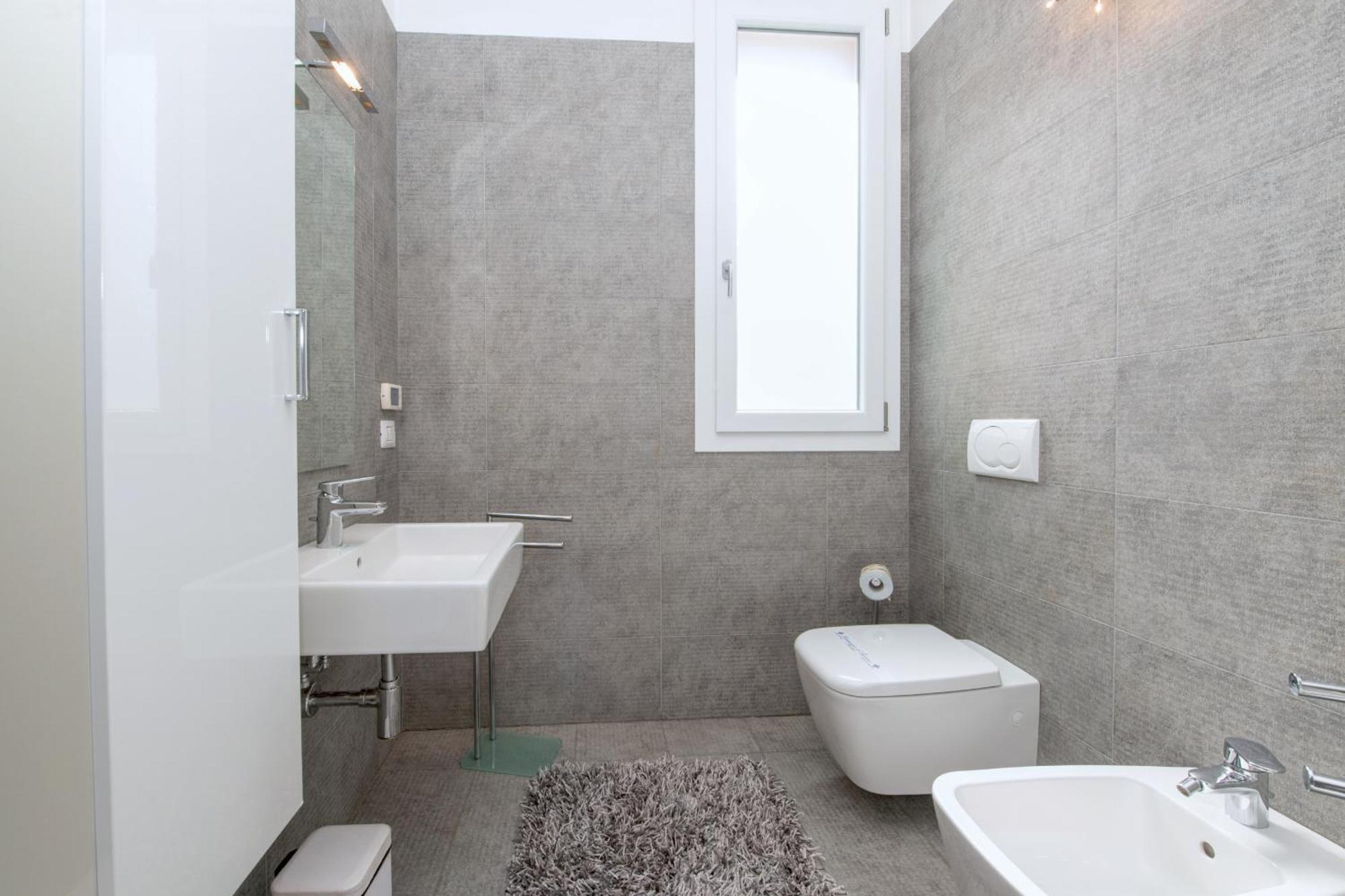 Mgh Luxury - Residenza La Perla Peschiera Lakefront Apartment *